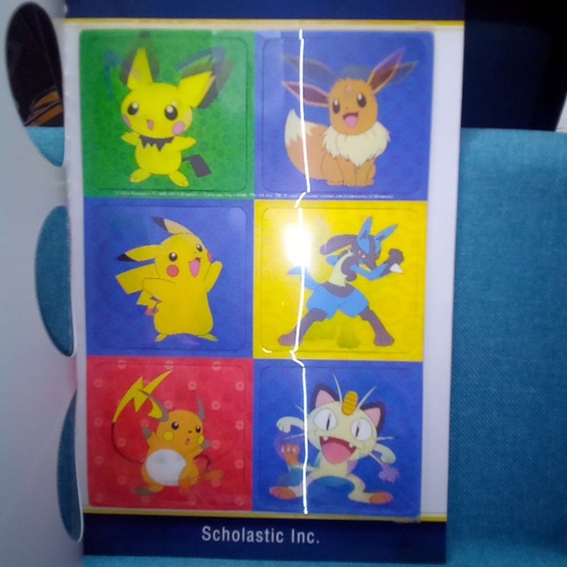 Ready, Set, Evolve! Handbook: with 3D Stickers (Pokémon) (Media Tie-In)