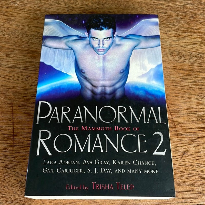 The Mammoth Book of Paranormal Romance 2