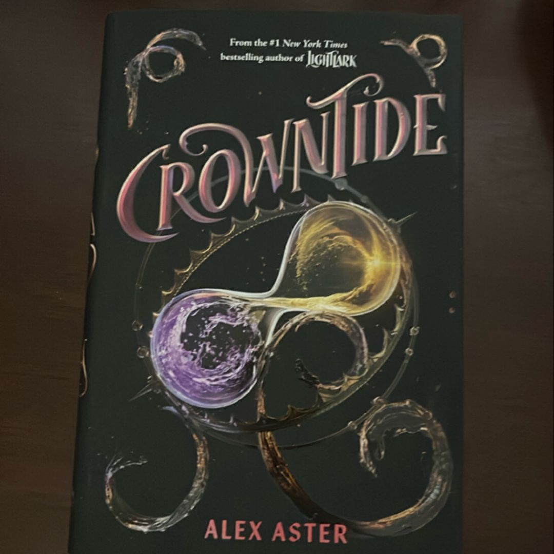 Crowntide (the Lightlark Saga Book 4)