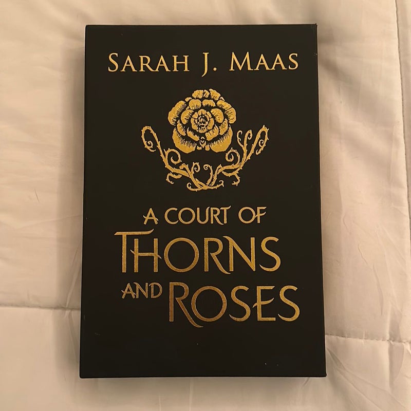 A Court of Thorns and Roses Collectors Edition