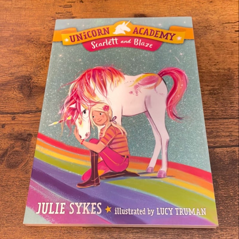 Unicorn Academy #2: Scarlett and Blaze