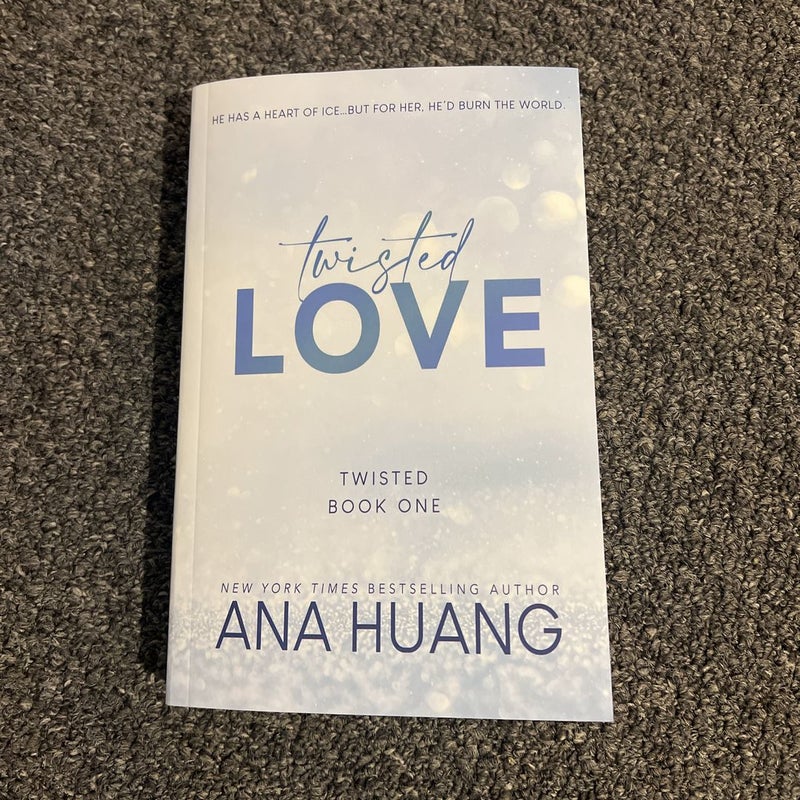 Twisted Love by Ana Huang, Paperback