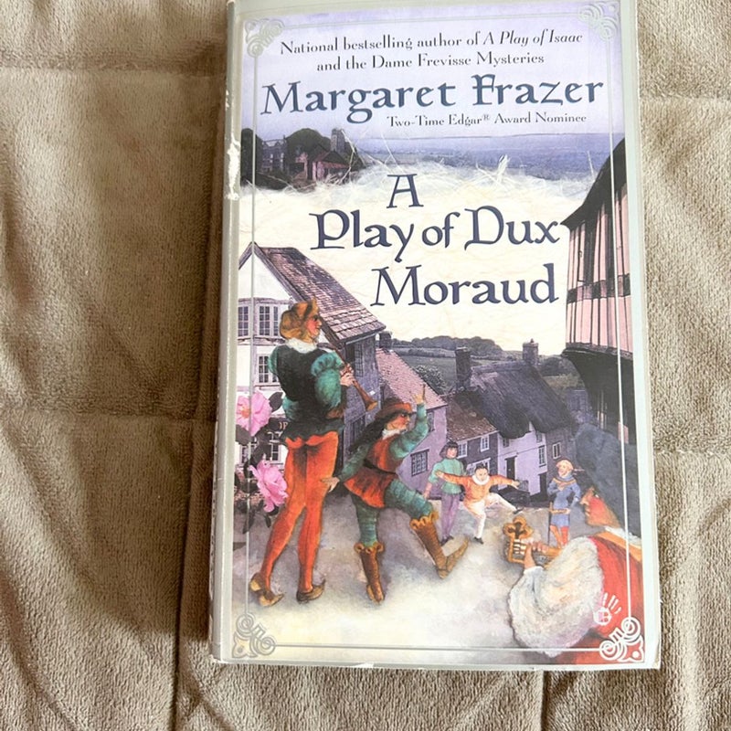 A Play of Dux Moraud  980