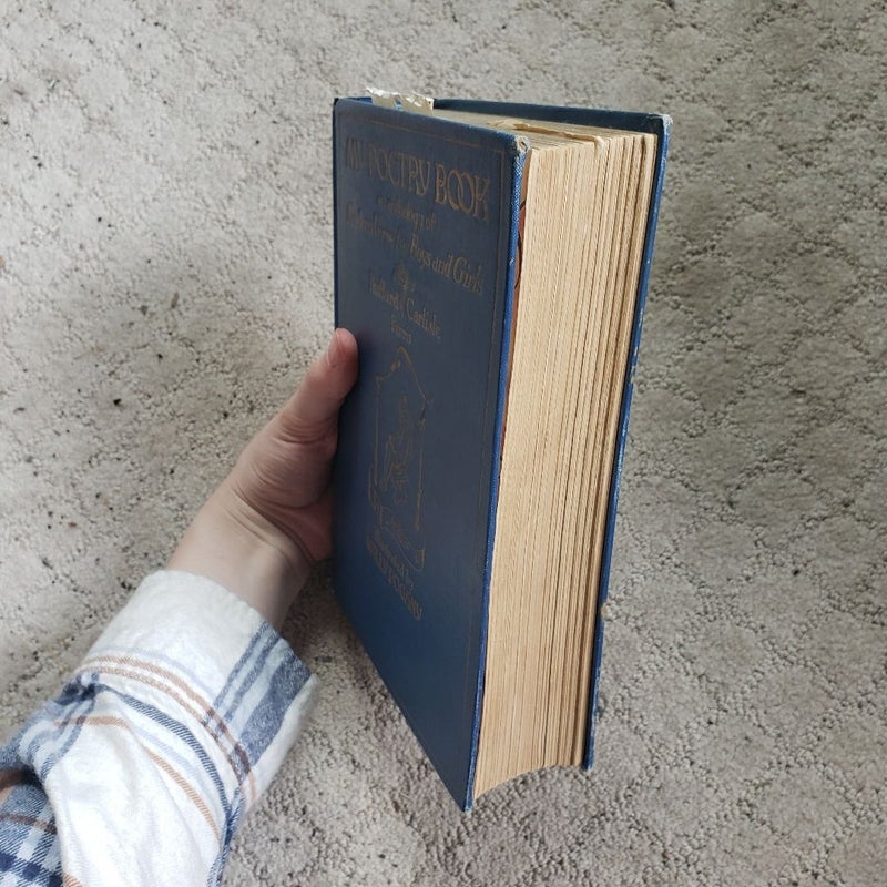 My Poetry Book: An Anthology of Modern Verse for Boys and Girls 