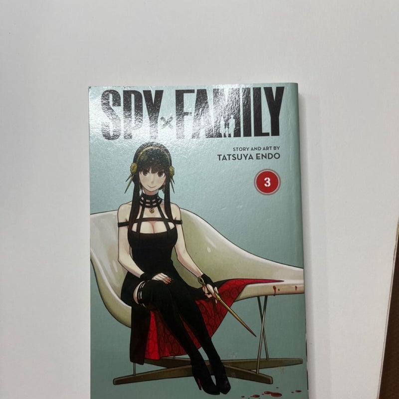 Spy x Family; Volumes 1-4