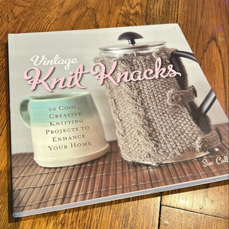 Vintage Knit Knacks