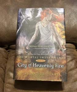 City of Heavenly Fire - Hardcover (livro em inglês) Cassandra