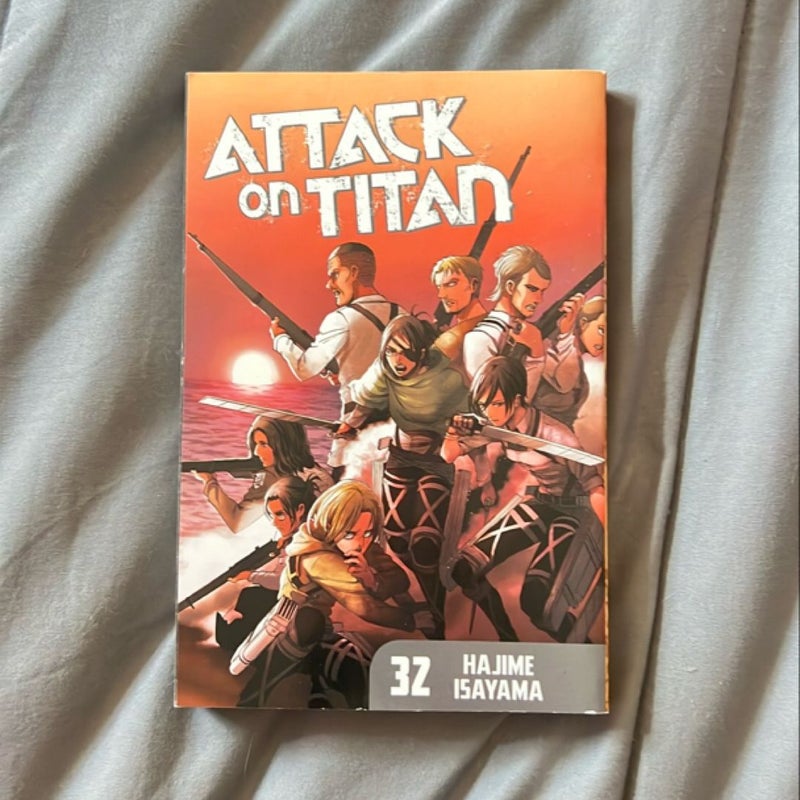 Attack on Titan 32