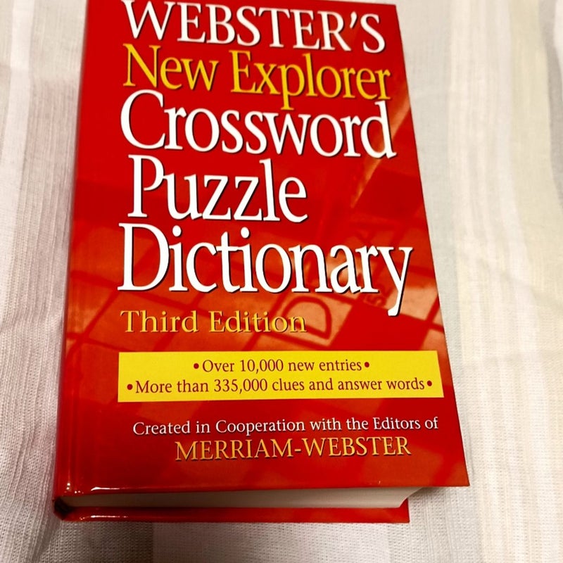 Webster's New Explorer Crossword Puzzle Dictionary, Third Edition