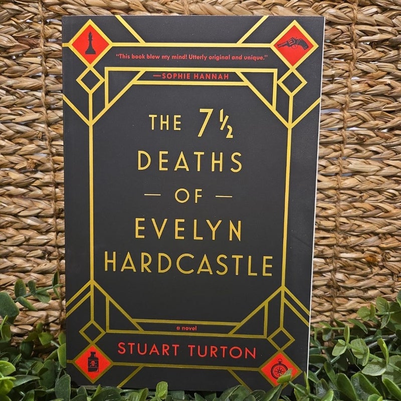 The 7½ Deaths of Evelyn Hardcastle