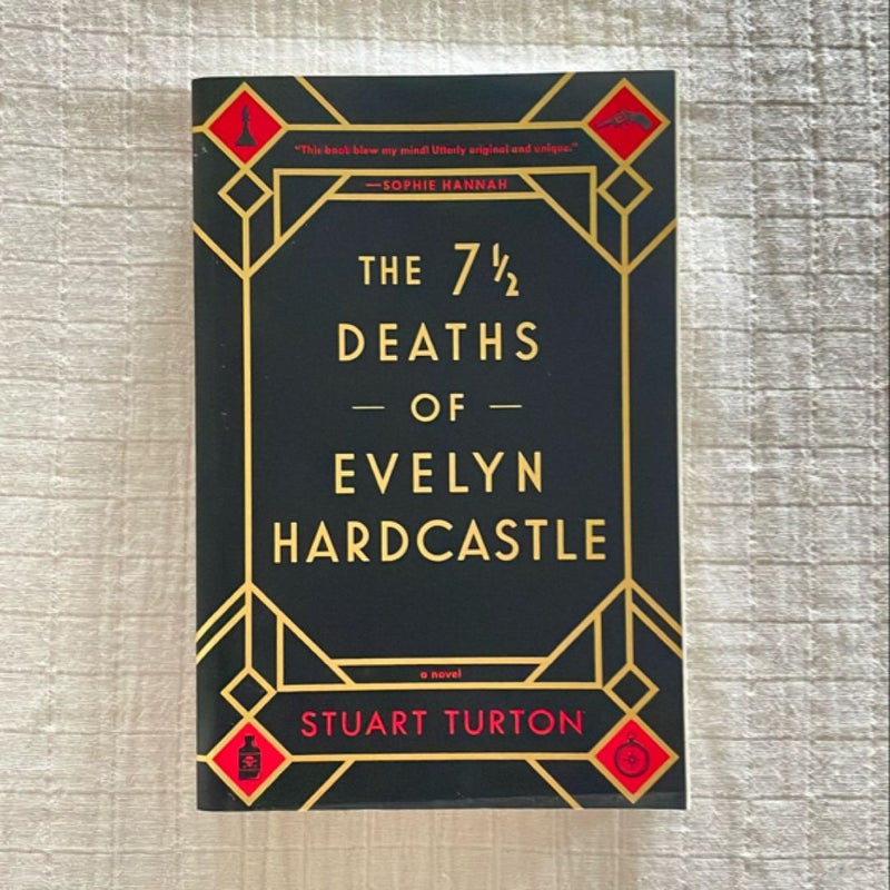 The 7½ Deaths of Evelyn Hardcastle