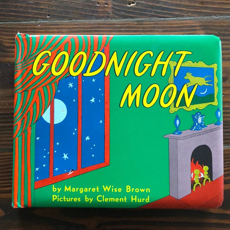 Goodnight Moon Padded Board Book