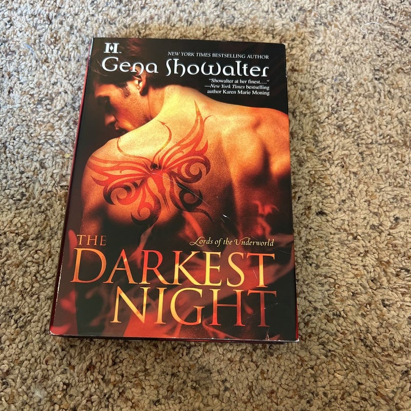 The Darkest Night by Gena Showalter, Hardcover | Pangobooks