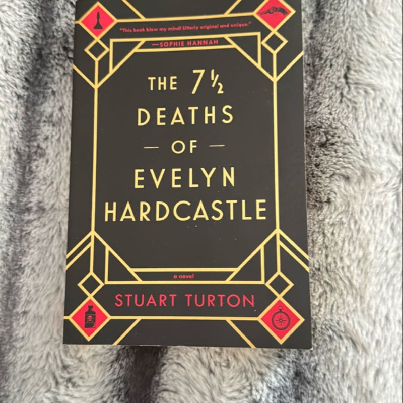 The 7½ Deaths of Evelyn Hardcastle