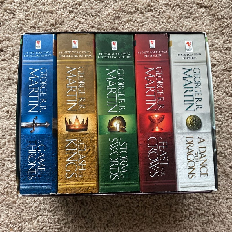 George R. R. Martin's a Game of Thrones 5-Book Boxed Set (Song of Ice and Fire Series)