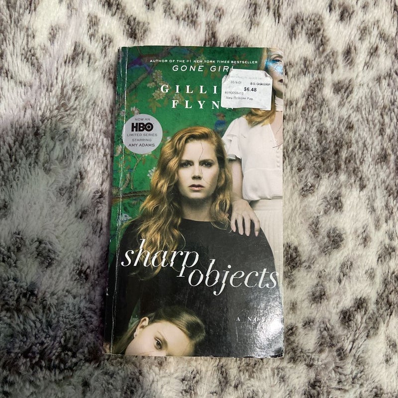 Sharp Objects (Movie Tie-In)