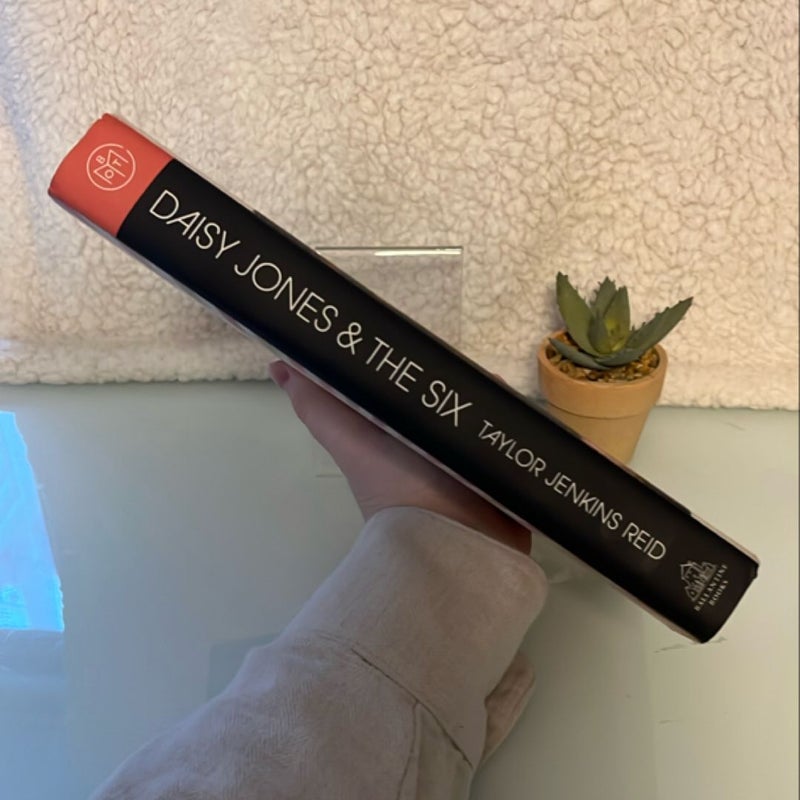Daisy Jones and the Six