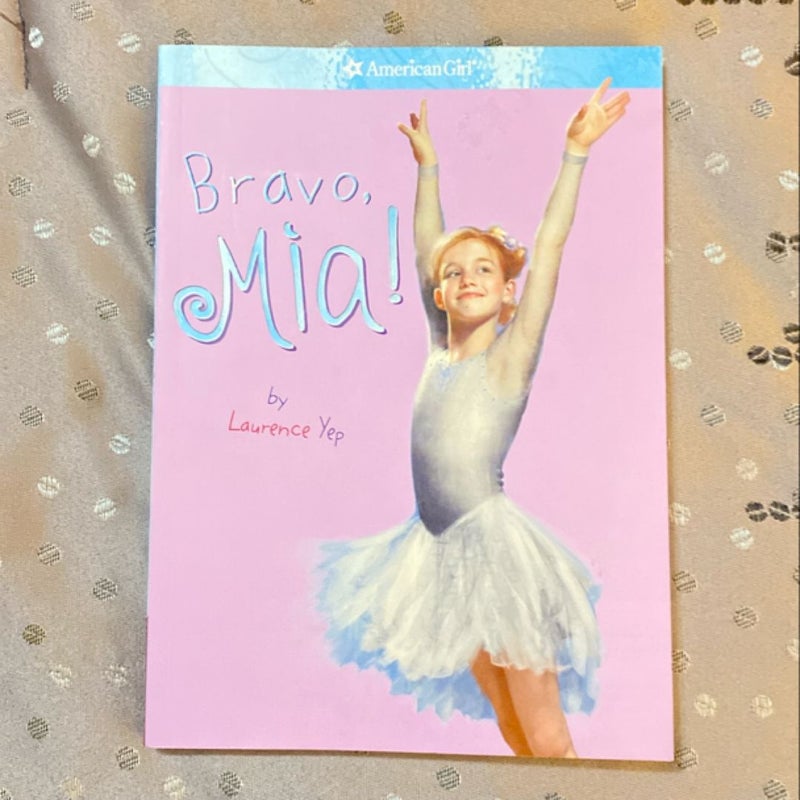 Mia & Bravo, Mia! Bundle