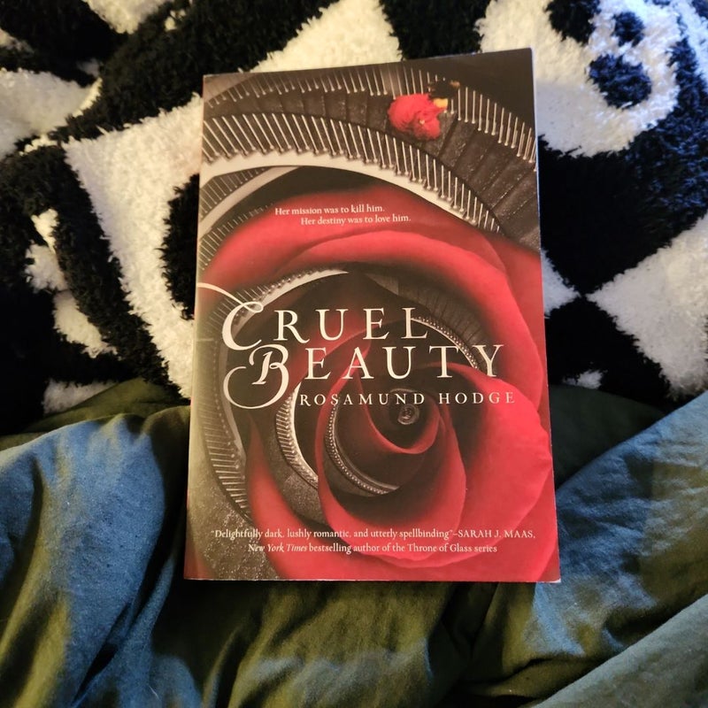 Cruel Beauty (New)