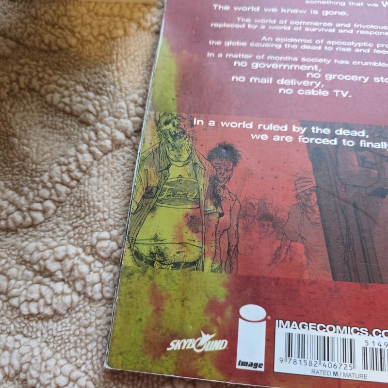 The Walking Dead Vol. 1, 2, 3, 4, 5, 17, & 19