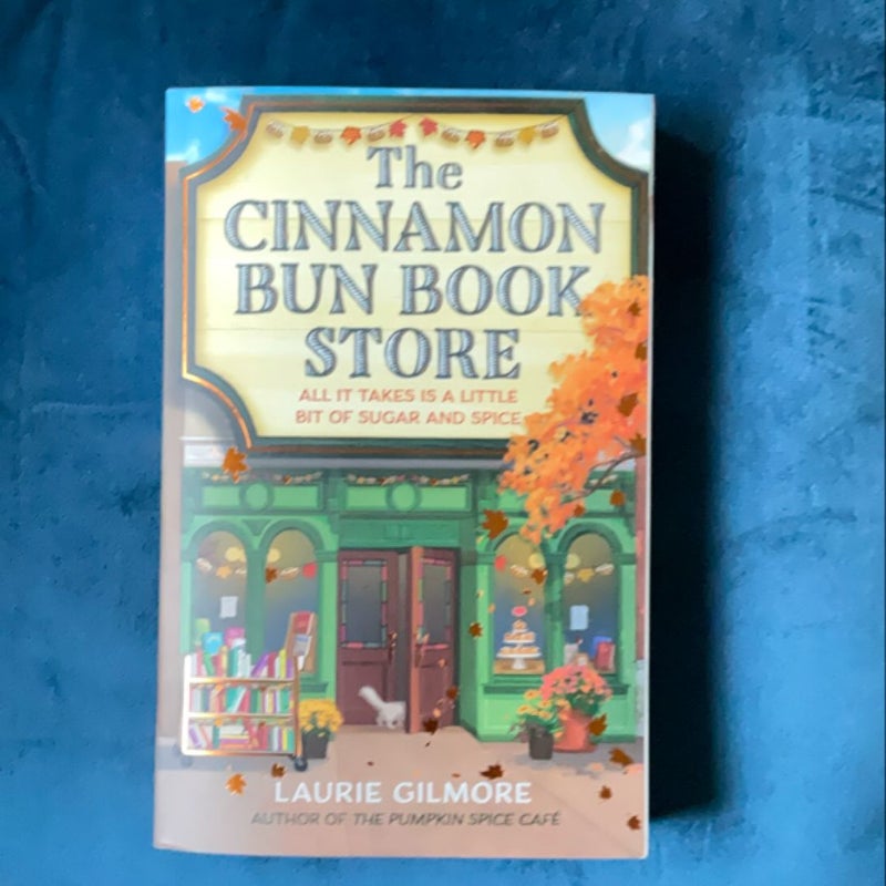 The Cinnamon Bun Book Store (Dream Harbor, Book 2)