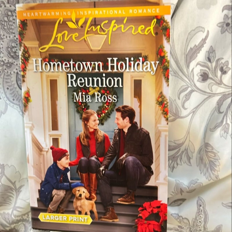 Hometown Holiday Reunion