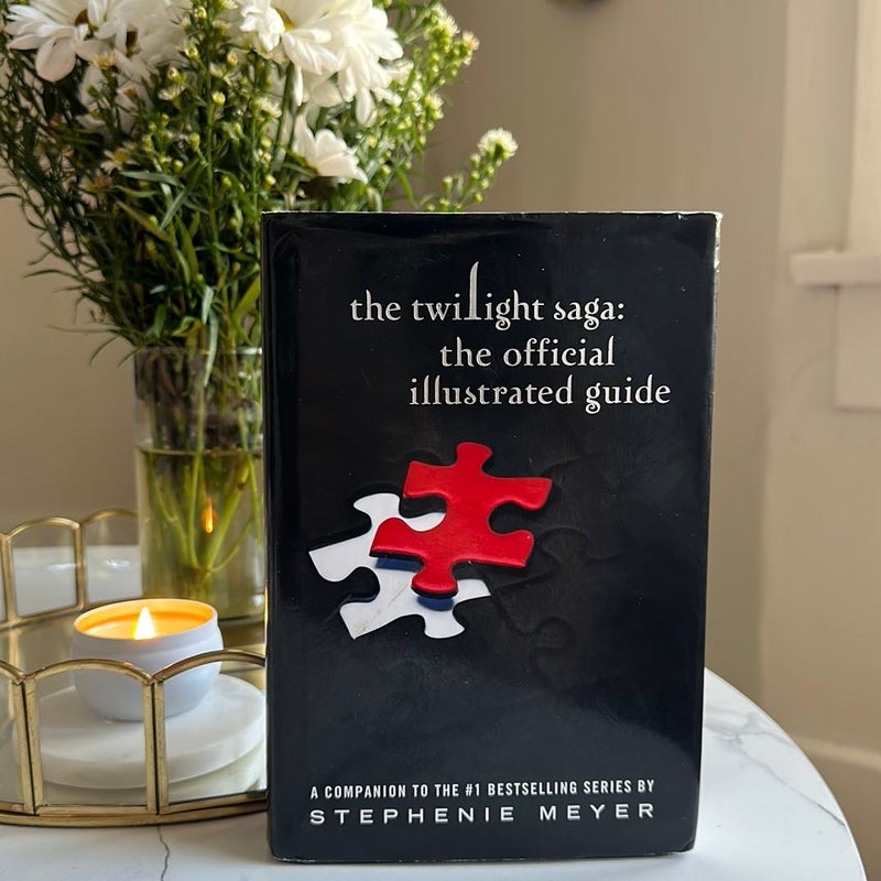 The Twilight Saga: the Official Illustrated Guide