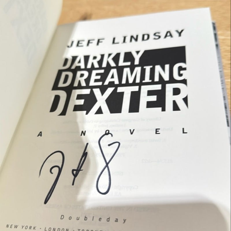 Darkly Dreaming Dexter SIGNED