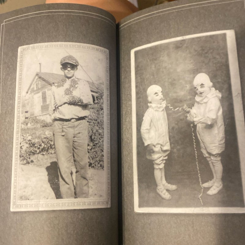 Miss Peregrine's Home for Peculiar Children Series