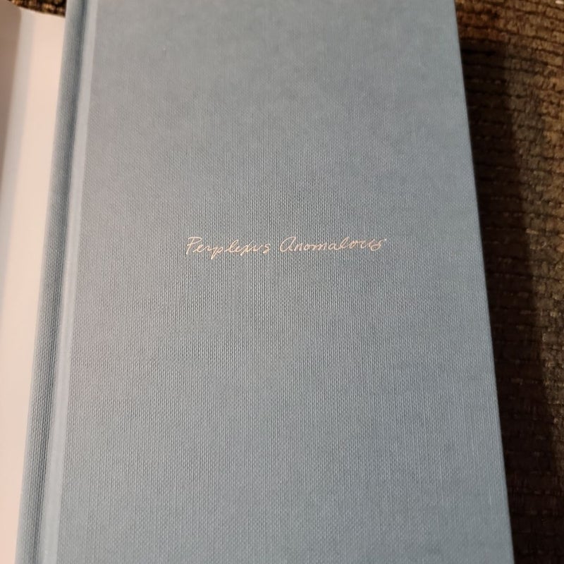 Hollow City (First Edition)