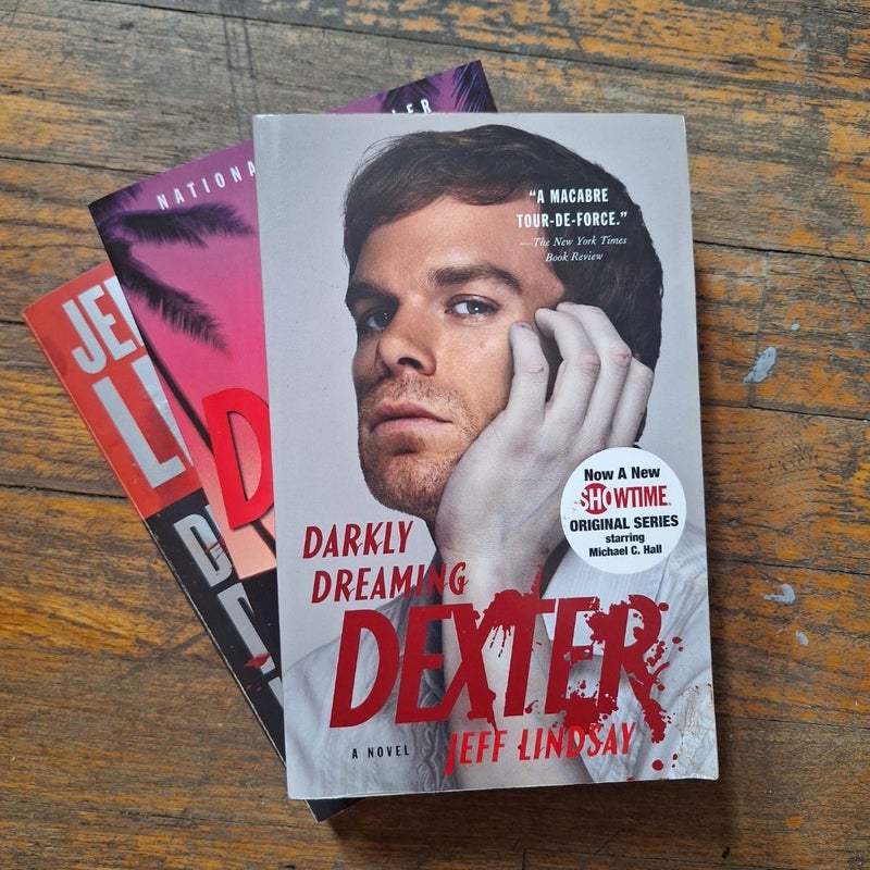 Darkly Dreaming Dexter, Dexter in the Dark,Dearly Beloved Dexter (3 Book Bundle)