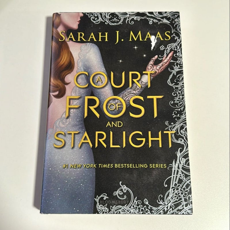 A Court of Frost and Starlight (Damaged)