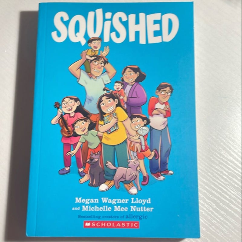 Squished: a Graphic Novel