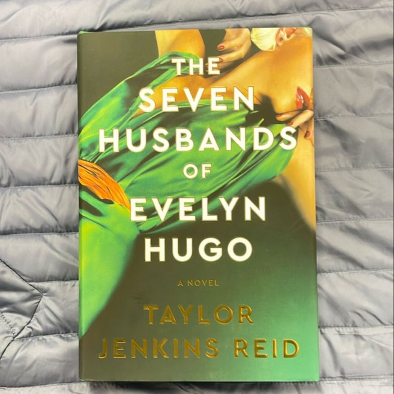 The Seven Husbands of Evelyn Hugo: Deluxe Edition Hardcover