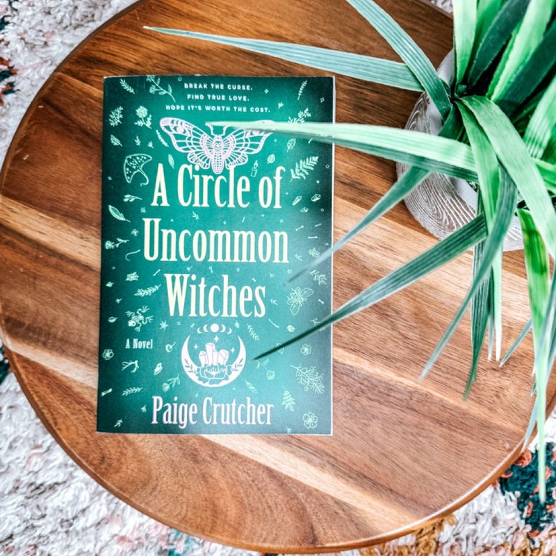 A Circle of Uncommon Witches