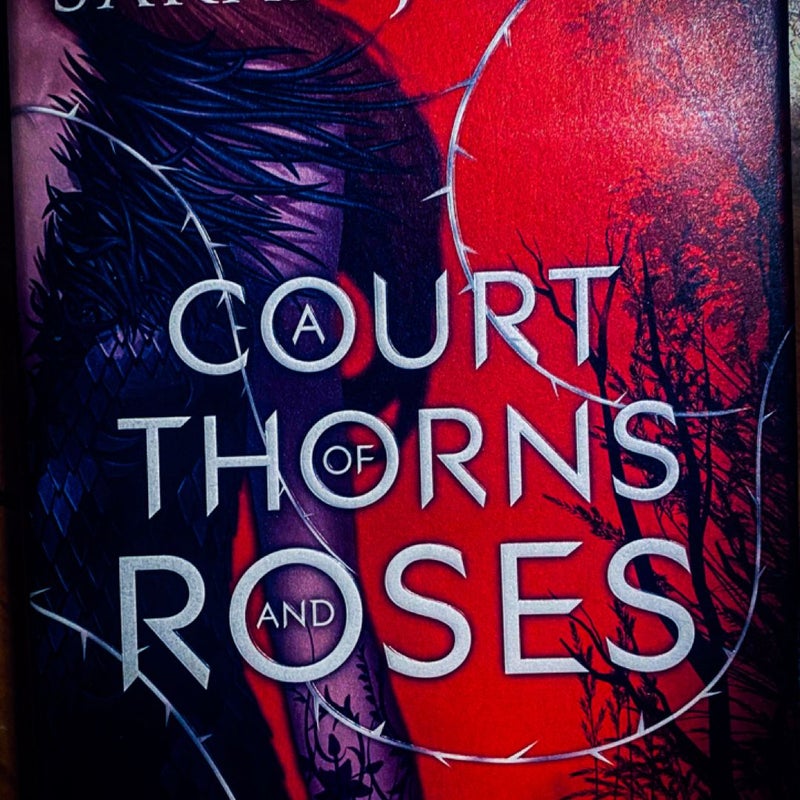 A Court of Thorns and Roses Series Hardcover 