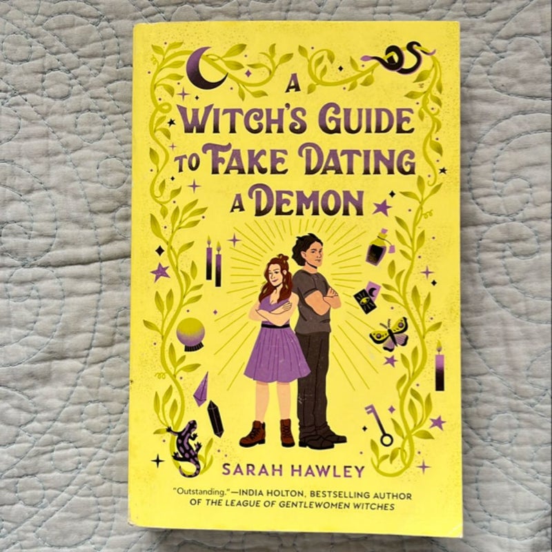 A Witch's Guide to Fake Dating a Demon