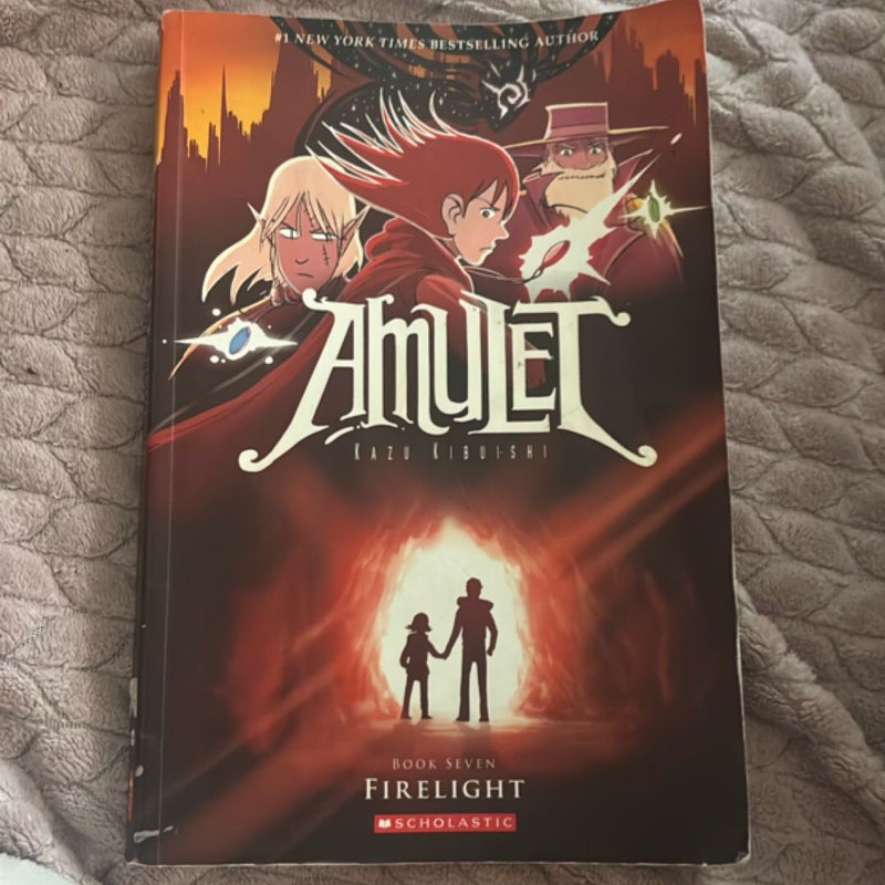 Amulet Firelight