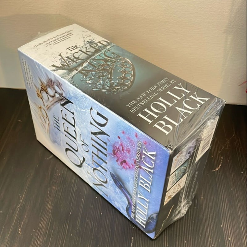 The Folk of the Air Complete Gift Set - SEALED, hardcovers (The Cruel Prince, The Wicked King, & The Queen of Nothing)