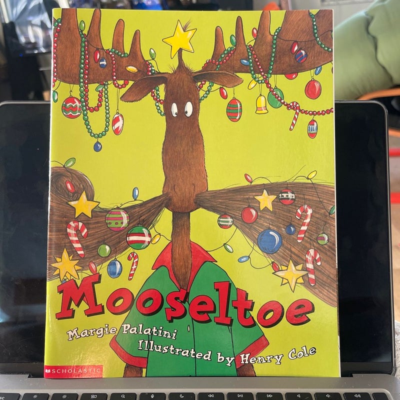 Mooseltoe Christmas Story Paperback New