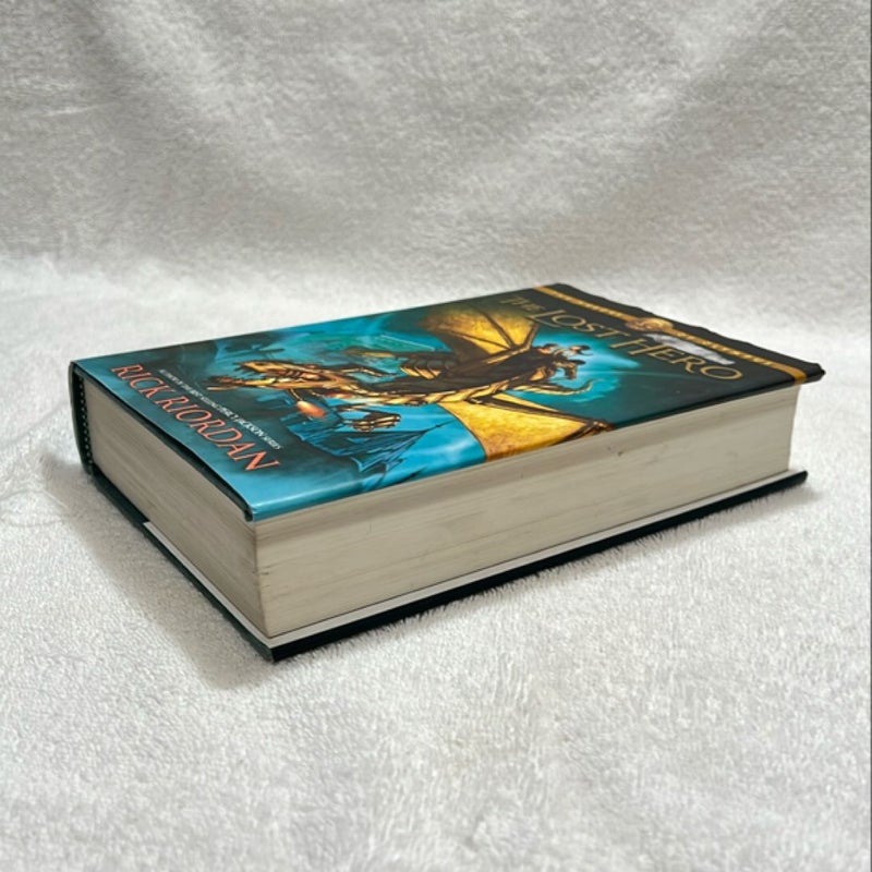 Heroes of Olympus, the, Book One the Lost Hero (Heroes of Olympus, the, Book One)