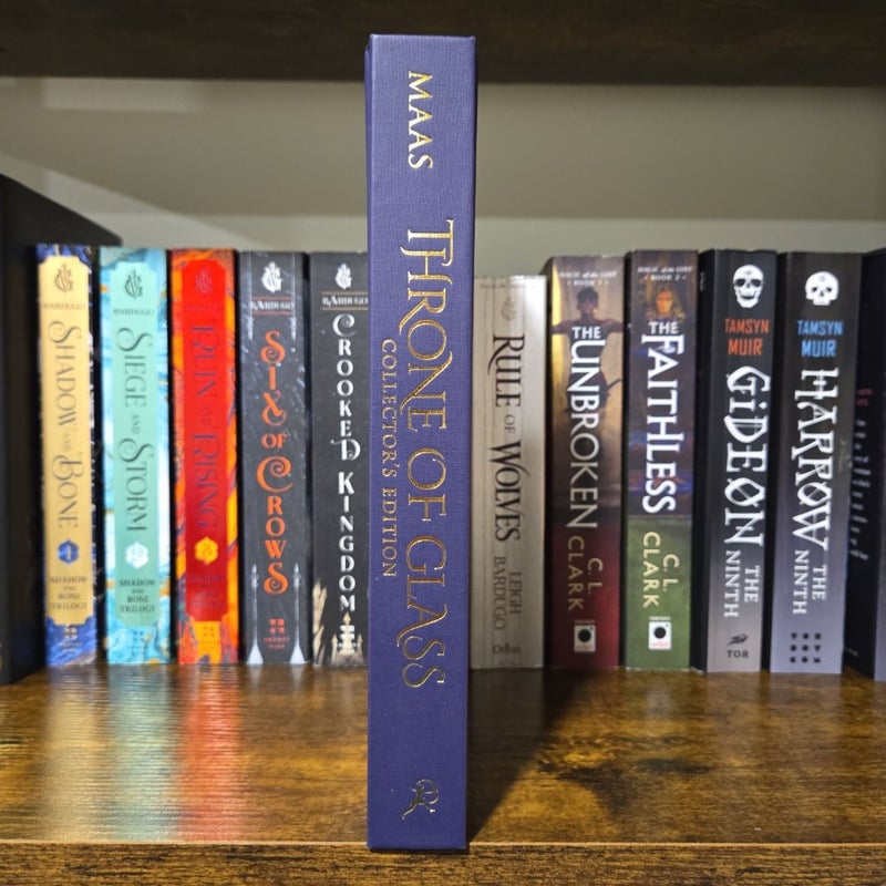 Throne of Glass Collector's Edition