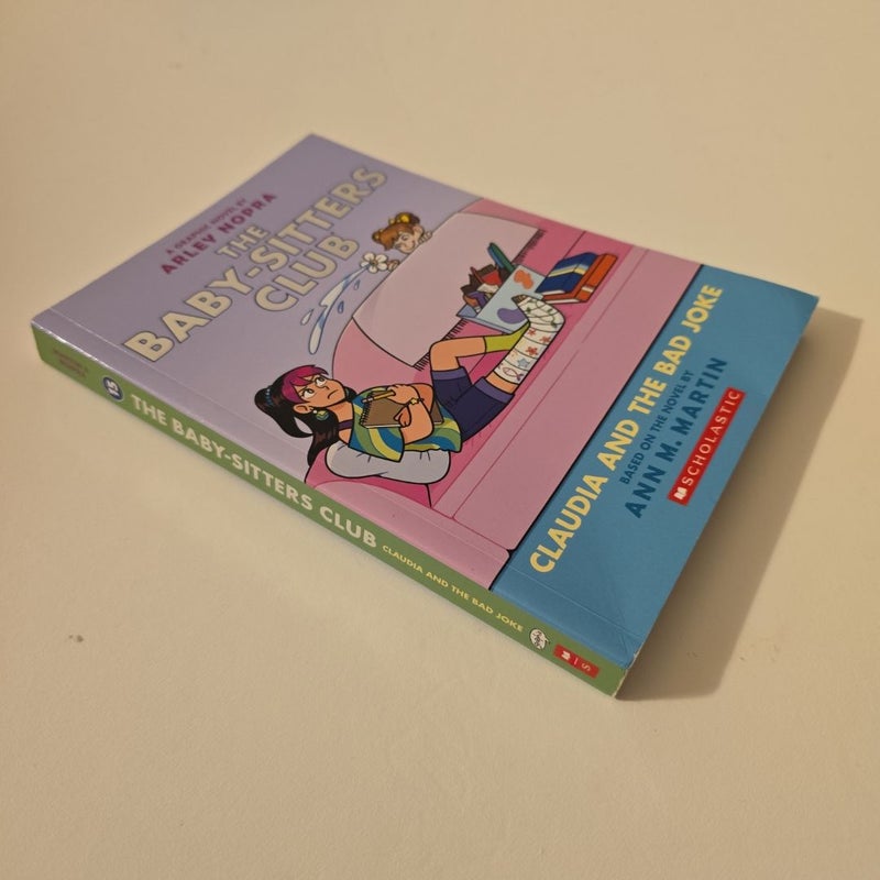 Claudia and the Bad Joke: a Graphic Novel (the Baby-Sitters Club #15)