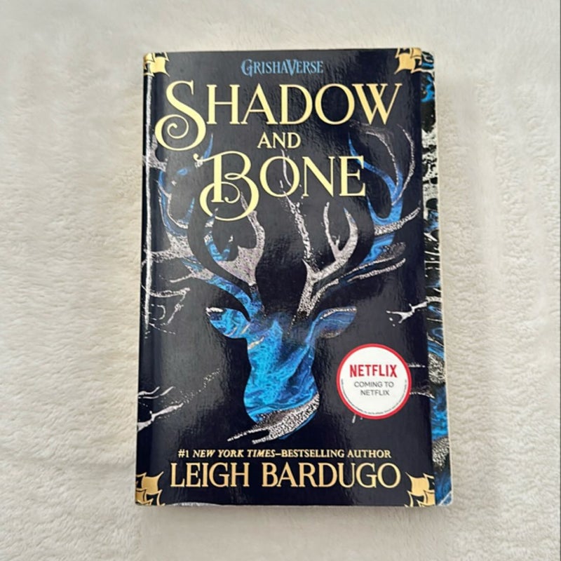 The Shadow and Bone Trilogy Boxed Set