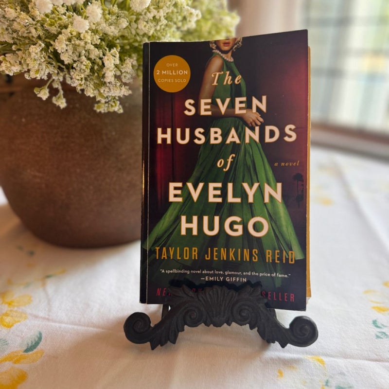 The Seven Husbands of Evelyn Hugo