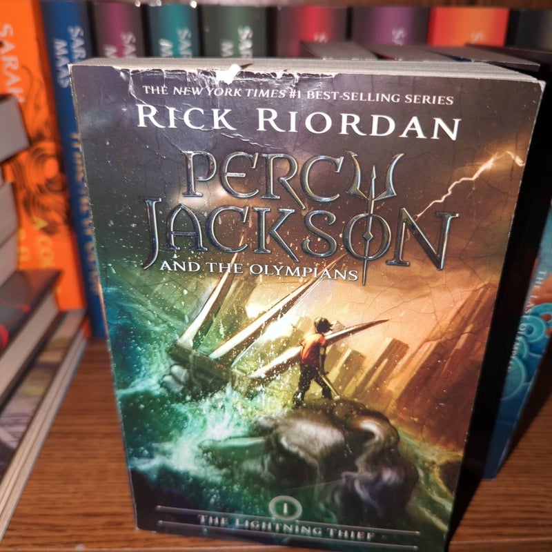 Percy Jackson and the Olympians 5 Book Paperback Boxed Set