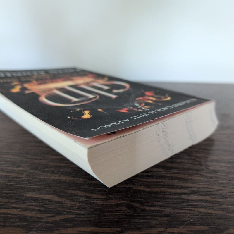 Gild by Raven Kennedy, Paperback | Pangobooks