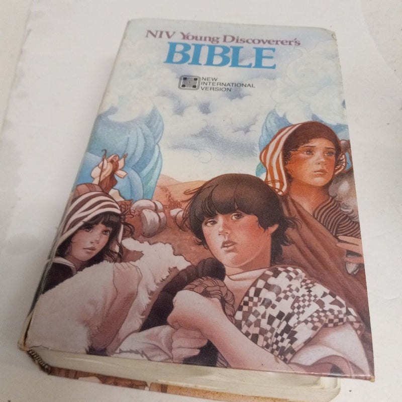 The Young Discoverer's Bible