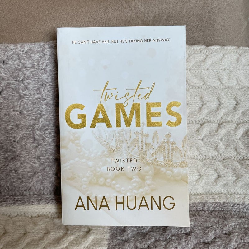 Twisted Games - Special Edition by Ana Huang, Paperback