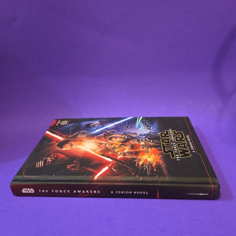 Star Wars the Force Awakens Junior Novel (Deluxe Edition)